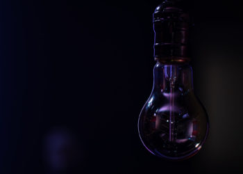 بی‌برقی حاصل ناتوانی دولت ایران برای سرمایه‌گذاری در صنعت برق