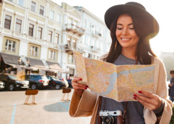 نگاهی به وضعیت مسافرت خارجی و داخلی در کانادا