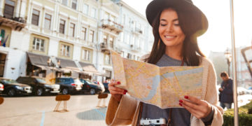 نگاهی به وضعیت مسافرت خارجی و داخلی در کانادا