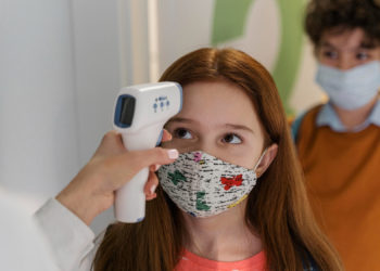 در آنتاریو دانش‌آموزان مبتلا به کرونا از خانه به تحصیل ادامه می‌دهند