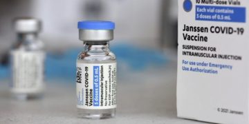 کانادا ده میلیون دُز واکسن کرونای “جانسون اند جانسون” اهدا می‌کند