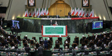 هشتمین رییس‌جمهور ایران سوگند یاد کرد