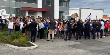 نگرانی‌های امنیتی باعث لغو یکی از گردهمایی‌های انتخاباتی ترودو شد