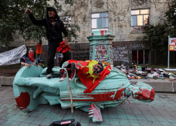 هیات امنای دانشگاه "رایرسون" با تغییر نام این دانشگاه موافقت کرد 7 هیات امنای دانشگاه “رایرسون” با تغییر نام این دانشگاه موافقت کرد