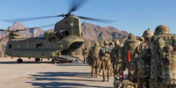 شهروندان آمریکایی‌ خروج نظامیان از افغانستان را تایید کردند