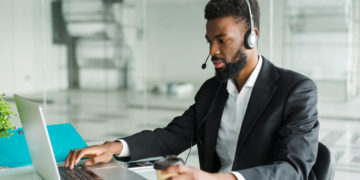 توییتر کارمندانش را موظف به واکسیناسیون کرد