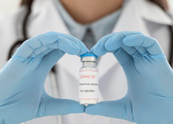 کنگره ایرانیان کانادا بر اهدای واکسن کرونا به ایران تاکید کرد