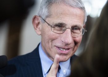 تزریق 2 دُز واکسن ایمنی کامل ایجاد نمی‌کند؛ دُز سوم لازم است