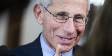 تزریق 2 دُز واکسن ایمنی کامل ایجاد نمی‌کند؛ دُز سوم لازم است