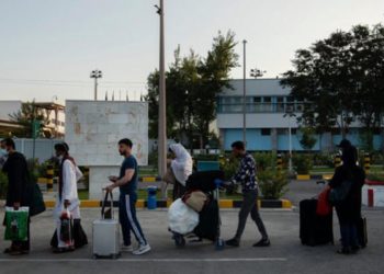 پناه‌جویان افغان کمپ‌های پناهندگان در انتظار ورود به کانادا هستند