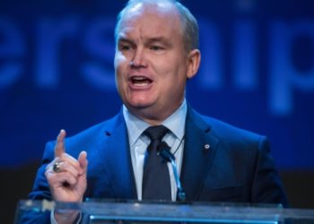 نماینده حزب محافظه‌کار: تعیین وضعیت واکسیناسیون افراد از اولویت‌های ما نیست