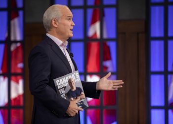 رهبر محافظه‌کاران کانادا از اعلام عدد مشخصی برای مهاجرپذیری طفره رفت