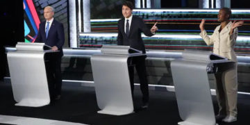 مسایل زیست محیطی و درمان بحث‌های محوری مناظره دوم رهبران حزب‌ها فدرال