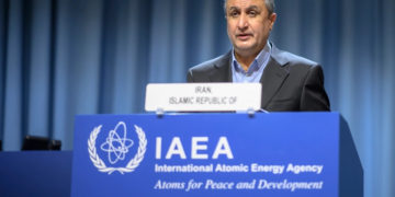 ایران و آژانس بین‌المللی انرژی اتمی بر سر نظارت هسته‌ای دچار اختلاف شدند