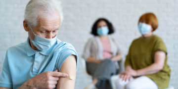 وضعیت واکسیناسیون به شکاف میان گروه‌های اجتماعی منجر شد