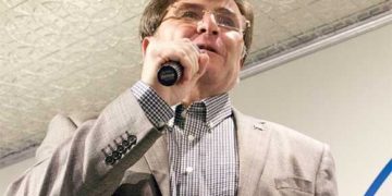 لابی اسلحه برای انتخاب کاندیدای محافظه‌کار ریچموندهیل فعال شد