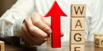 میزان شگفت‌انگیز افزایش دستمزد پایه در آنتاریو ؛ 10 سنت در هر ساعت!