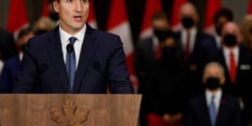 در انتخابات بعدی فدرال نیز ترودو لیبرال‌ها را رهبری می‌کند