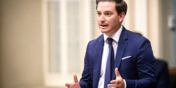 دولت کبک برای ترویج زبان فرانسه 500 هزار دلار بودجه اختصاص داد