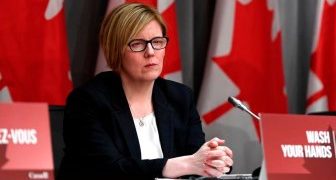 وزیر کار به کارکنان واکسینه‌نشده اخراجی هشدار داد: شاید بیمه بیکاری نگیرید!