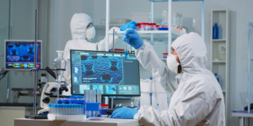 خبر خوب برای کانادایی‌ها؛ ایالات‌متحده ایمن‌سازی با دو نوع واکسن را پذیرفت