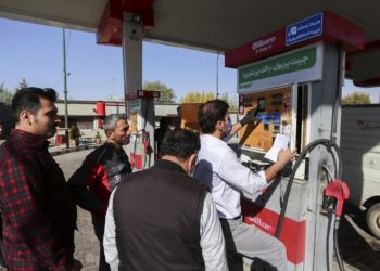 ایران حمله سایبری به جایگاه‌های سوخت  را کار اسراییل و ایالات‌متحده می‌داند