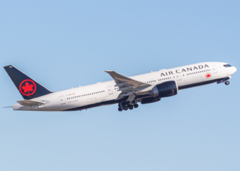 شرکت هواپیمایی Air Canada صدها کارمندش را معلق کرد