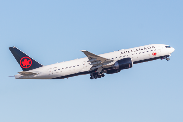 640px Air Canada 777