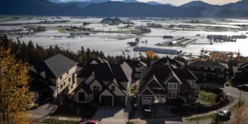 سیل بریتیش کلمبیا نقاط ضعف زیرساخت‌های کانادا را آشکار کرد