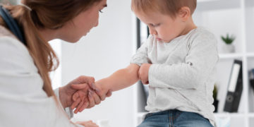 واکسن فایزر برای گروه سنی زیر ۱۲ سال در کانادا تایید شد