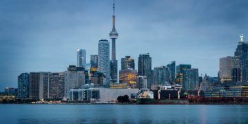 شهردار تورنتو: به کسب‌وکارهای کوچک شهر تخفیف مالیاتی می‌دهیم