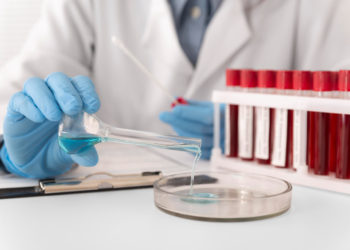 نخست‌وزیر آنتاریو: بیشتر نخست‌وزیران خواهان برچیده شدن الزام تست مولکولی کرونا هستند