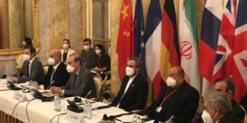 ایران خواهان برداشته‌شدن تمامی تحریم‌ها است