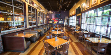 افراد بیشتری “کمک مالی به کارگران در شهربندان کانادا” را دریافت می‌کنند