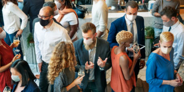 دولت‌های آنتاریو و بریتیش کلمبیا آستین‌ها را بالا زدند؛ محدودیت‌های جدید اعلام شد