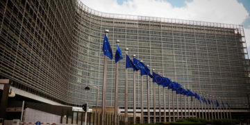 دادگاه عالی اروپا اجازه خروج یک‌طرفه اروپایی‌ها از قرارداد با ایران به‌خاطر فشار تحریم‌ها را صادر کرد