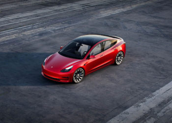 پرفروش‌ترین مدل تسلا در کانادا دیگر شامل تخفیف نمی‌شود