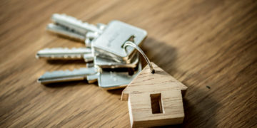 بیش‌تر جوانان کانادایی درباره ناتوانی خرید مسکن در شهر محبوب‌شان نگرانند