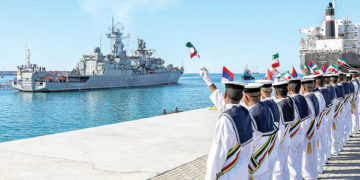 ایران، روسیه و چین رزمایش دریایی مشترک برگزار می‌کنند