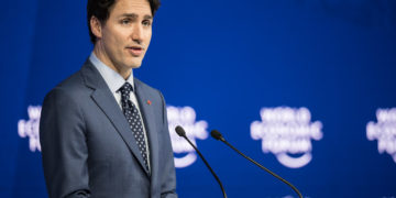 نخست‌وزیر کانادا خواهان حمایت همه‌جانبه حزب‌های حامی از لایحه‌های دولت شد