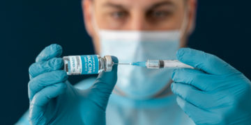 حدود یک سوم کانادایی‌ها برای دریافت نوبت سوم واکسن اقدام کرده‌اند