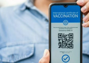 پزشک ارشد آنتاریو: باید میزان ارزشمندی گواهی‌نامه واکسیناسیون بازنگری شود