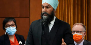 حزب نیودموکرات خواهان تشکیل نشست اضطراری در پارلمان شد