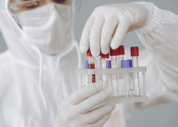 طرح اتهامی سنگین از سوی چین و روسیه؛ ایالات‌متحده در اوکراین آزمایشگاه‌های زیستی “خطرناک” دارد!