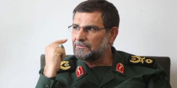 فرمانده نیروی دریایی سپاه: ما از انتقام خون سلیمانی دست نمی‌کشیم