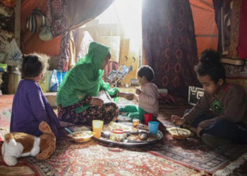 نهاد رسمی پناه‌جویان سازمان ملل برای آوارگان زکات و صدقه جمع‌آوری می‌کند