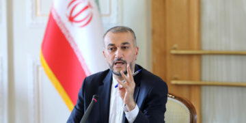 وزیر امور خارجه ایران: روابط تهران و ریاض اندکی پیشرفت داشته است