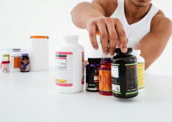 امسال صنعت مکمل‌ها ۲۲۰ میلیارد دلار می‌فروشد؛ حدود نیمی از مکمل‌های کاهش وزن تقلبی‌اند!
