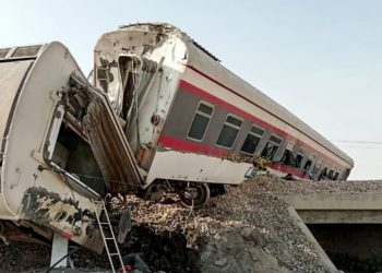 خروج قطار طبس-یزد از ریل چندین کشته و زخمی به‌جا گذاشت