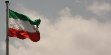 ایجاد جنجال‌های جدید سیاسی: تلاش برای احیای برجام یا دستیابی به توافقی جدید؟